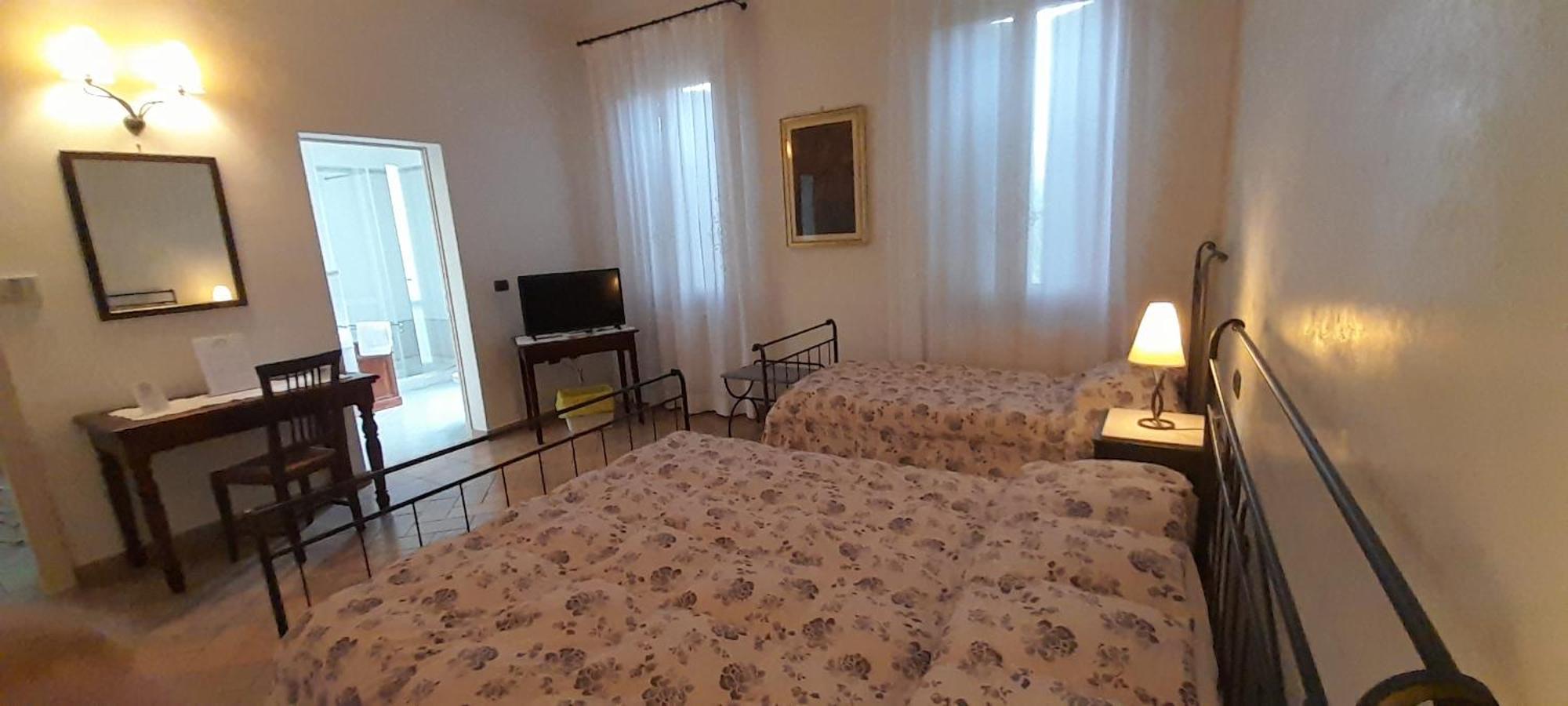 B&B Residence Il Ciliegio , Via Villa Superiore 93 Luzzara Suzzara Exterior photo